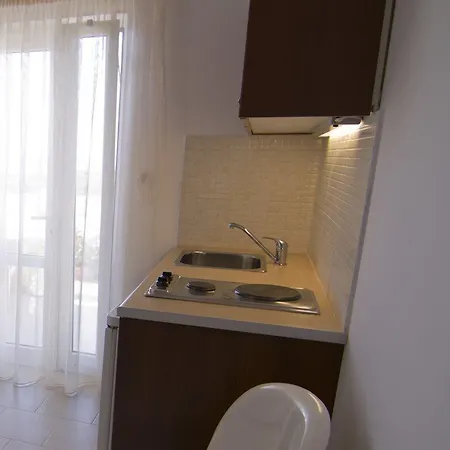 φρίντα Ξενοδοχείο με διαμερίσματα